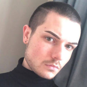 Meet your Posher, Declan